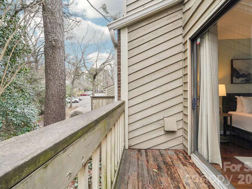 1606 Sharon Road, Charlotte, NC 28210.  MLS# CAR4348906, YatesRealty ID 13609. 