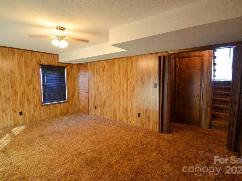 2725 Carla Drive, Shelby, NC 28150.  MLS# CAR4163496, YatesRealty ID 1361. 