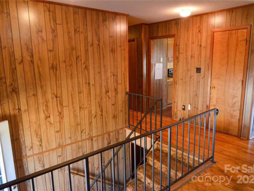 2725 Carla Drive, Shelby, NC 28150.  MLS# CAR4163496, YatesRealty ID 1361. 