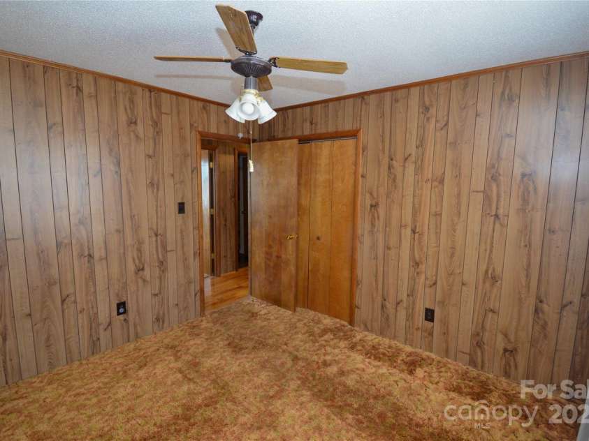 2725 Carla Drive, Shelby, NC 28150.  MLS# CAR4163496, YatesRealty ID 1361. 