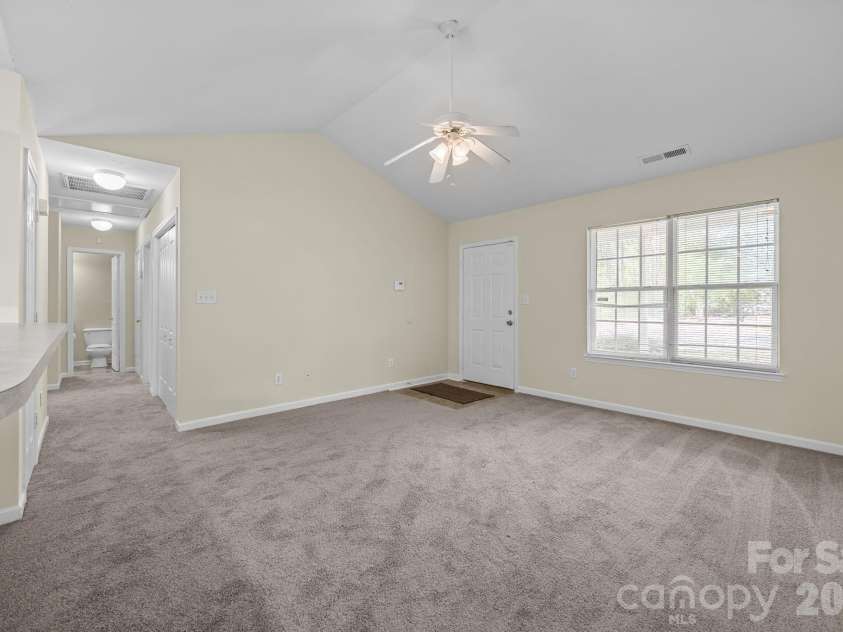 2246 Sunset Boulevard, Charlotte, NC 28269.  MLS# CAR4366304, YatesRealty ID 13610. Hallway to the Bedrooms from the Living Room