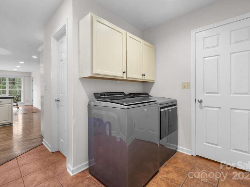 892 Plantation Drive, Marion, NC 28752.  MLS# CAR4228017, YatesRealty ID 13610. 