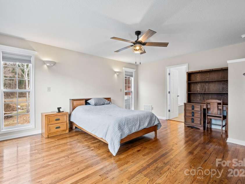 892 Plantation Drive, Marion, NC 28752.  MLS# CAR4228017, YatesRealty ID 13610. Primary Bedroom