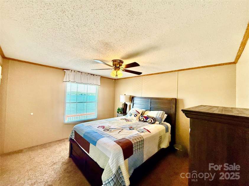 37 Suede Lane, Ridgeway, SC 29130.  MLS# CAR4249636, YatesRealty ID 13612. 