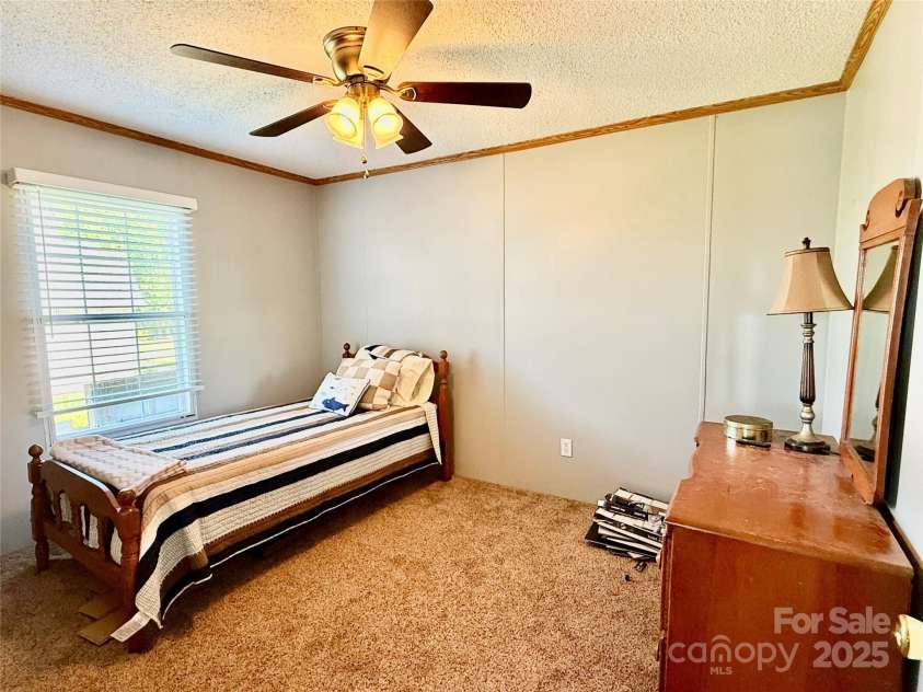 37 Suede Lane, Ridgeway, SC 29130.  MLS# CAR4249636, YatesRealty ID 13612. 