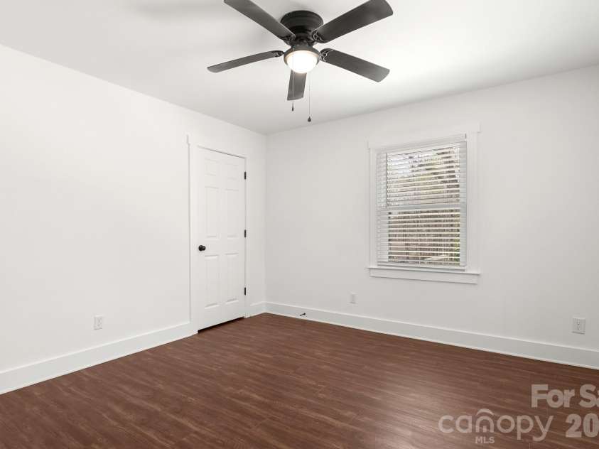 6613 Pleasure Drive, Waxhaw, NC 28173.  MLS# CAR4345224, YatesRealty ID 13613. 