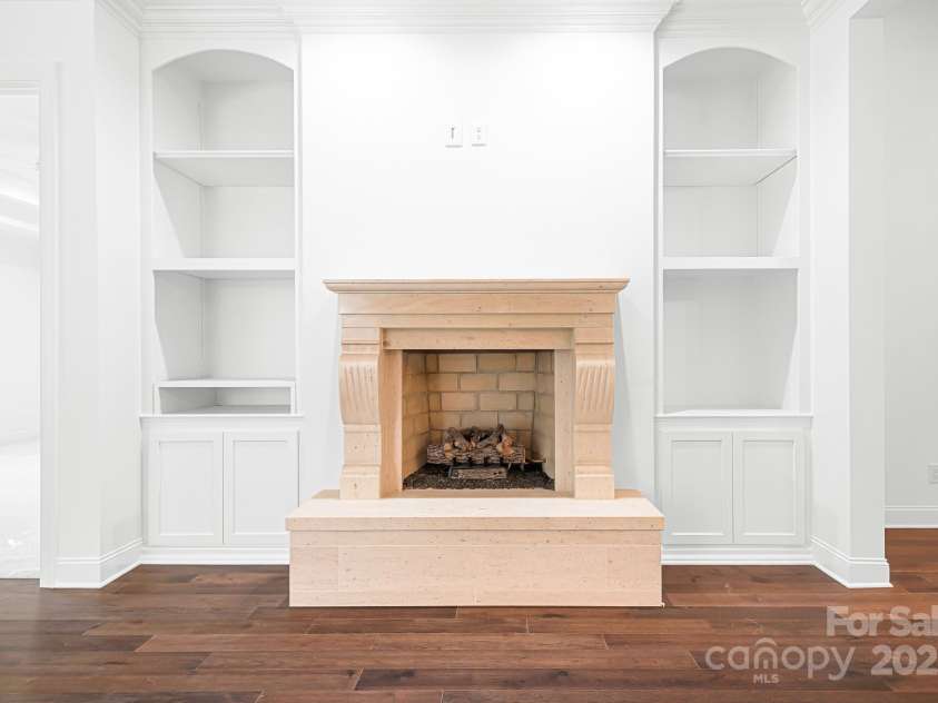 17408 Summer Place Drive, Cornelius, NC 28031.  MLS# CAR4247461, YatesRealty ID 13616. 