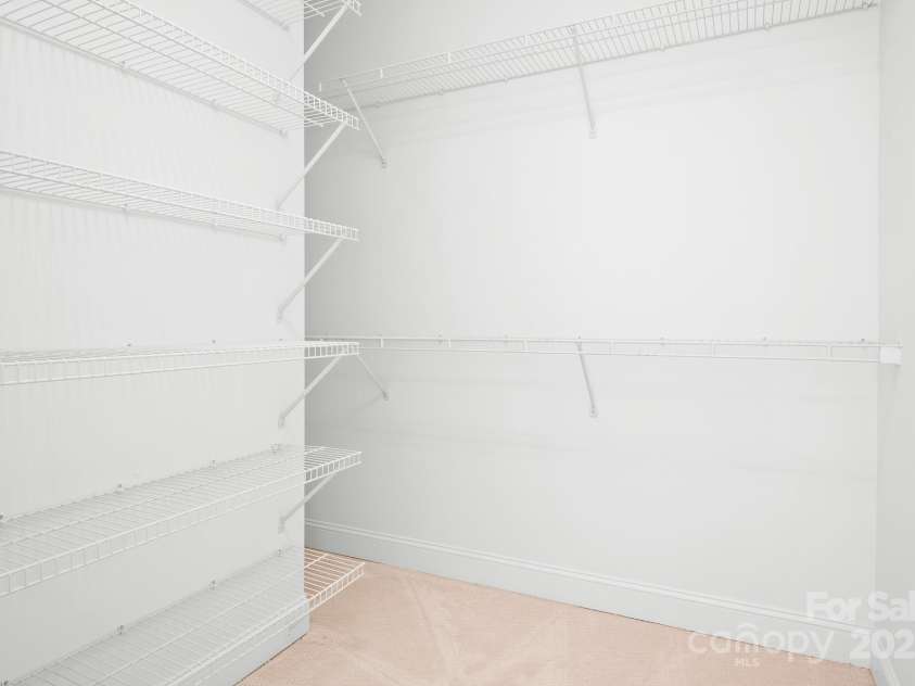 17408 Summer Place Drive, Cornelius, NC 28031.  MLS# CAR4247461, YatesRealty ID 13616. 