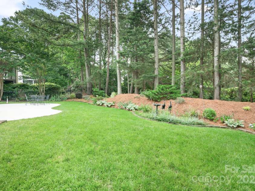 17408 Summer Place Drive, Cornelius, NC 28031.  MLS# CAR4247461, YatesRealty ID 13616. 