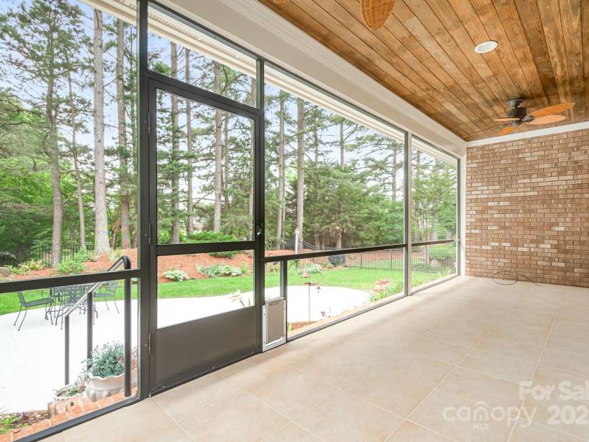 17408 Summer Place Drive, Cornelius, NC 28031.  MLS# CAR4247461, YatesRealty ID 13616. 