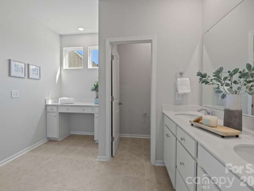 243 Ella Claire Drive, York, SC 29745.  MLS# CAR4358356, YatesRealty ID 13616. 