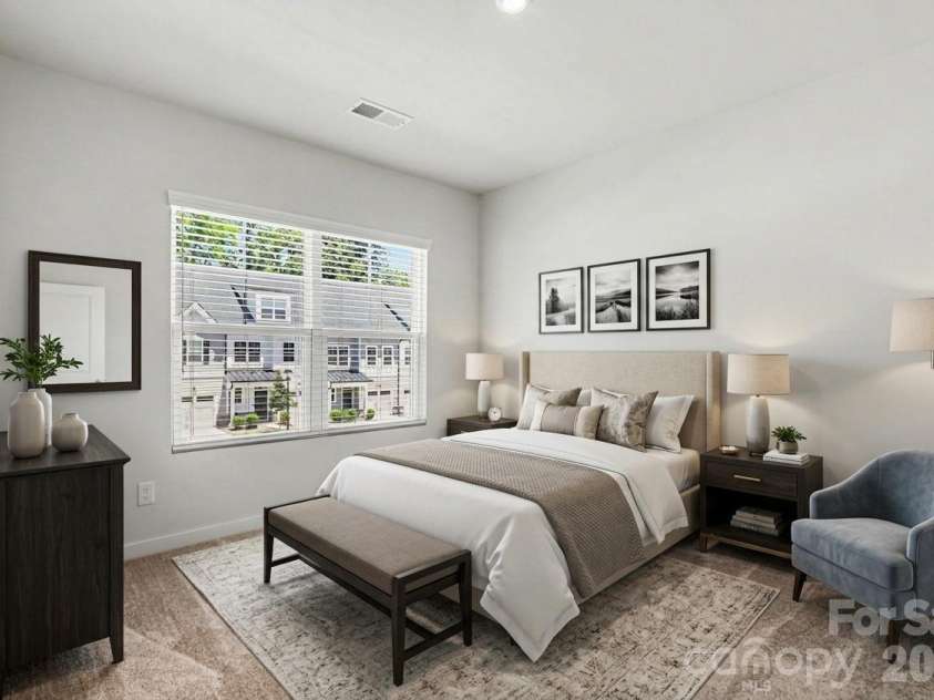 9521 Munsing Drive, Charlotte, NC 28269.  MLS# CAR4390189, YatesRealty ID 13617. Virtually staged