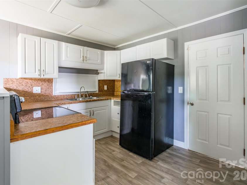 2823 Lyndell Way, Lancaster, SC 29720.  MLS# CAR4370653, YatesRealty ID 13618. 