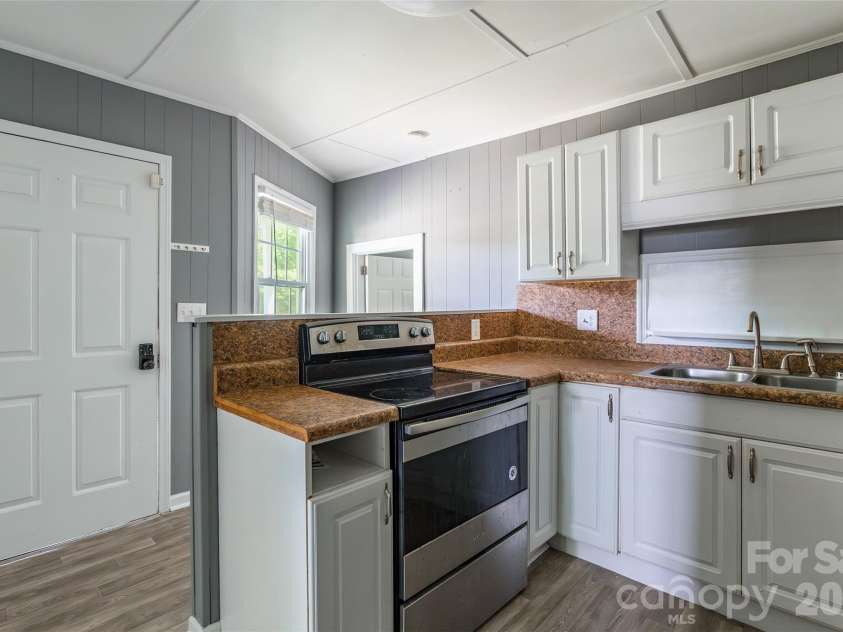2823 Lyndell Way, Lancaster, SC 29720.  MLS# CAR4370653, YatesRealty ID 13618. 