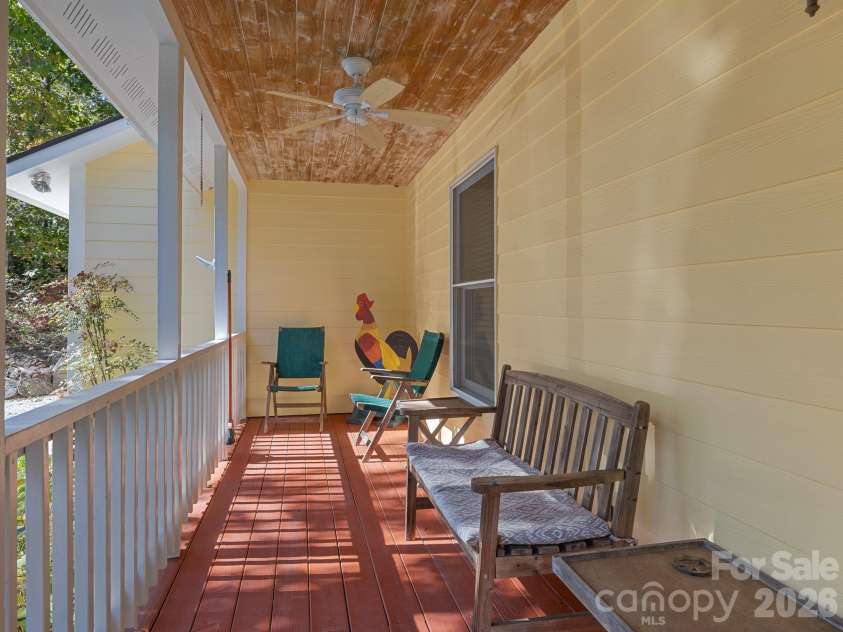 160 Caledonia Road, Landrum, SC 29356.  MLS# CAR4314636, YatesRealty ID 13619. Front Porch