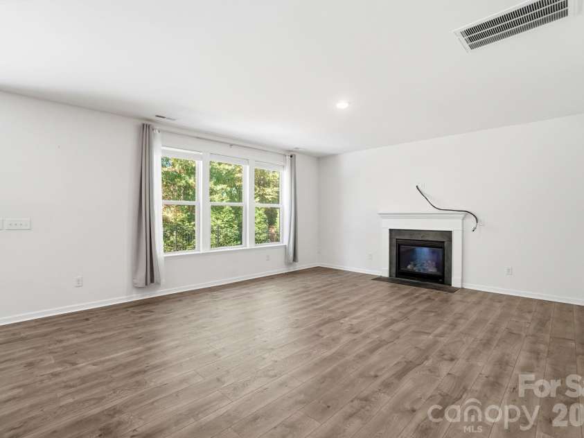 4325 Hunton Dale Road, Concord, NC 28027.  MLS# CAR4319441, YatesRealty ID 13621. 