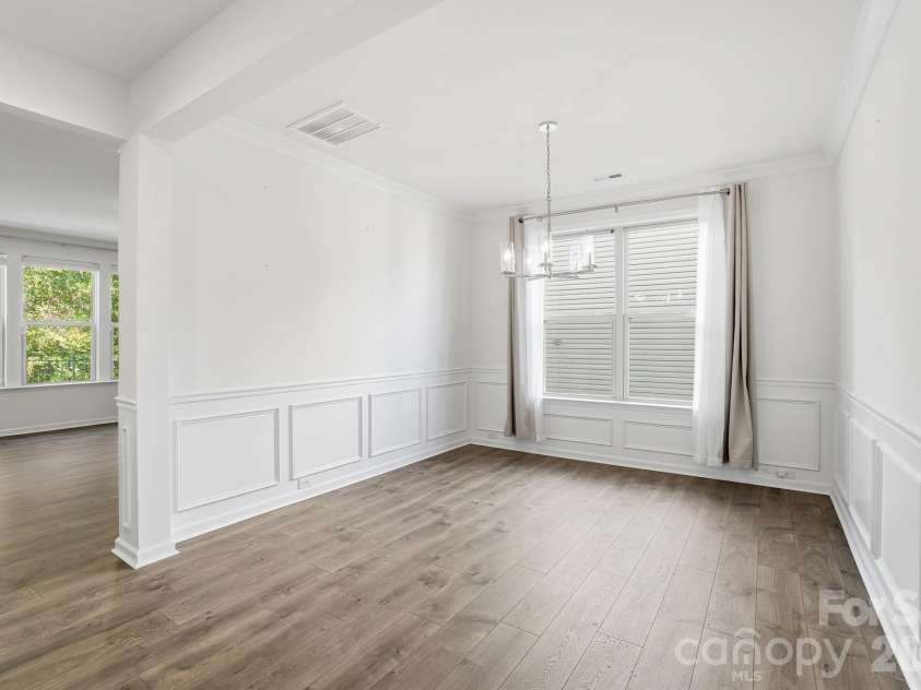 4325 Hunton Dale Road, Concord, NC 28027.  MLS# CAR4319441, YatesRealty ID 13621. 
