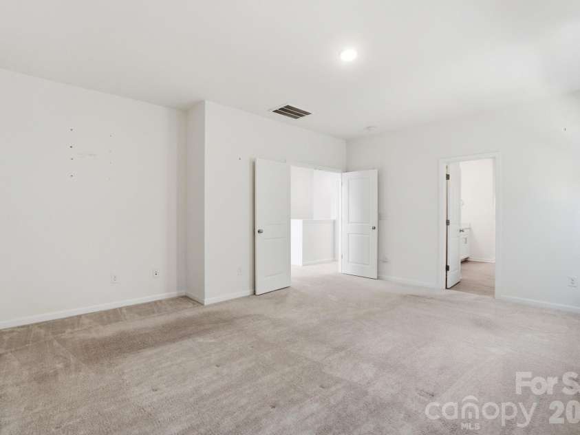 4325 Hunton Dale Road, Concord, NC 28027.  MLS# CAR4319441, YatesRealty ID 13621. 