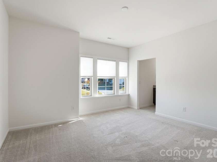 4325 Hunton Dale Road, Concord, NC 28027.  MLS# CAR4319441, YatesRealty ID 13621. 