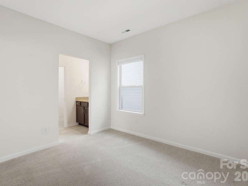 4325 Hunton Dale Road, Concord, NC 28027.  MLS# CAR4319441, YatesRealty ID 13621. 