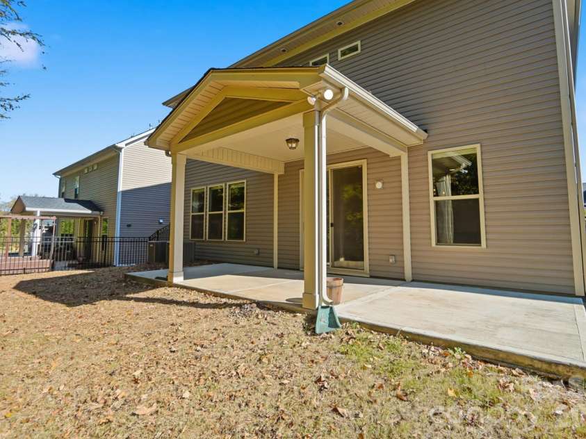 4325 Hunton Dale Road, Concord, NC 28027.  MLS# CAR4319441, YatesRealty ID 13621. 