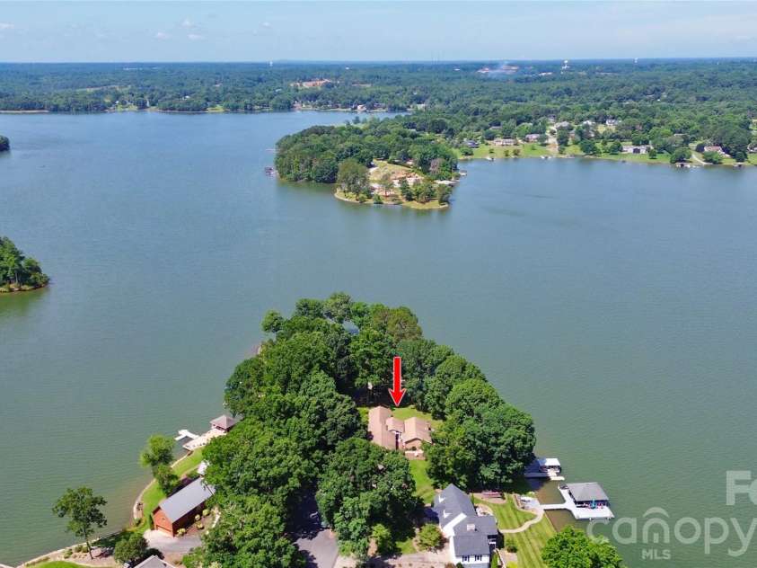 160 Quail Hollow Drive, Kings Mountain, NC 28086.  MLS# CAR4403412, YatesRealty ID 13625. 