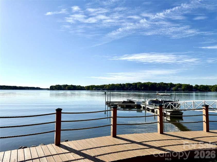 225 Horizon Circle, Rock Hill, SC 29732.  MLS# CAR4366961, YatesRealty ID 13627. Sunset Point Park Boardwalk