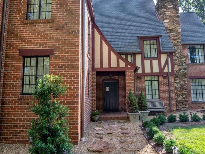 1220 Piedmont Avenue, Kings Mountain, NC 28086.  MLS# CAR4276152, YatesRealty ID 1363. Entry