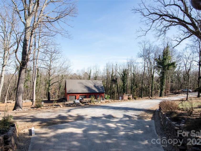 1220 Piedmont Avenue, Kings Mountain, NC 28086.  MLS# CAR4276152, YatesRealty ID 1363. Workshop