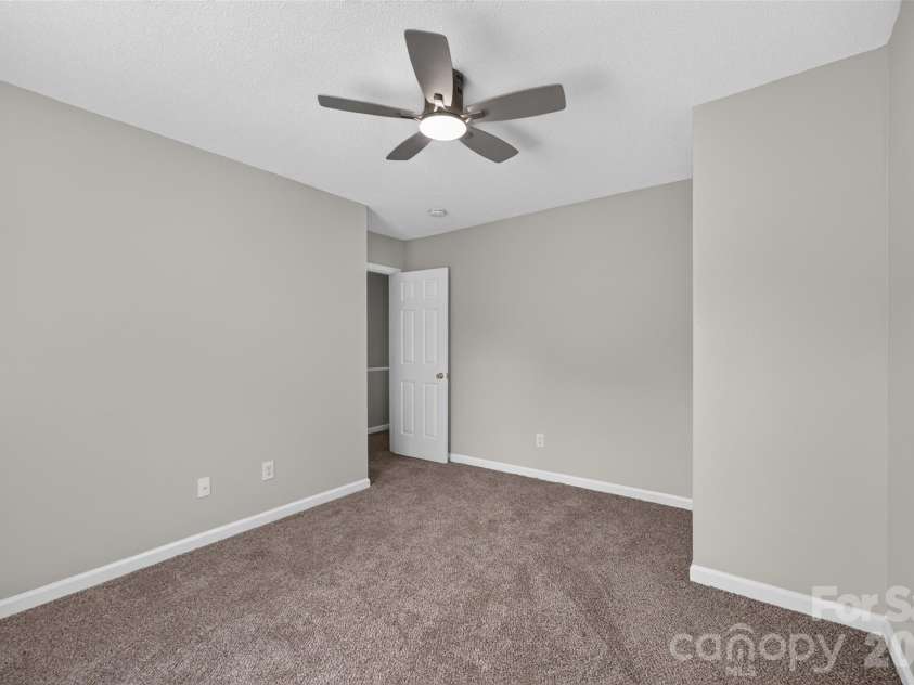 1057 19th Street, Hickory, NC 28601.  MLS# CAR4407886, YatesRealty ID 13630. 