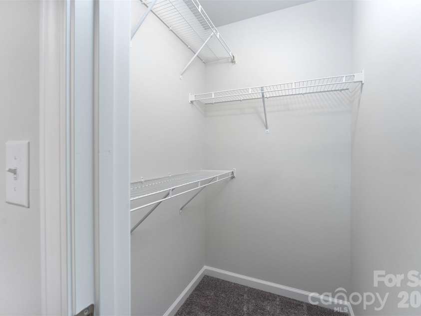 27 Forest Park Road, Marion, NC 28752.  MLS# CAR4362315, YatesRealty ID 13631. 