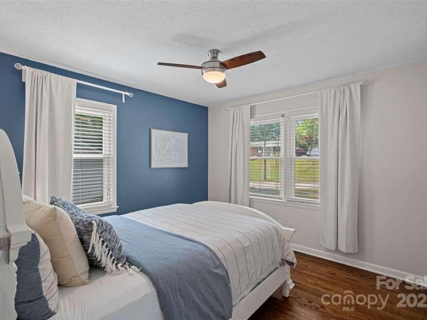 2113 Woodlawn Street, Kannapolis, NC 28083.  MLS# CAR4253582, YatesRealty ID 13633. 