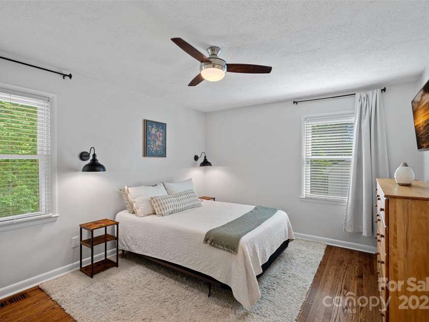 2113 Woodlawn Street, Kannapolis, NC 28083.  MLS# CAR4253582, YatesRealty ID 13633. 