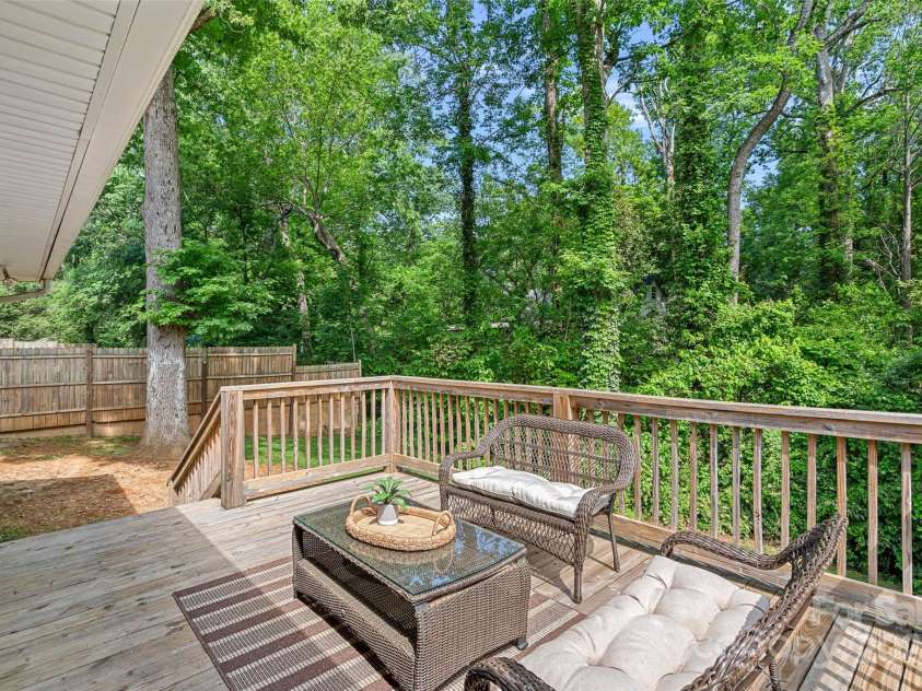 2113 Woodlawn Street, Kannapolis, NC 28083.  MLS# CAR4253582, YatesRealty ID 13633. 