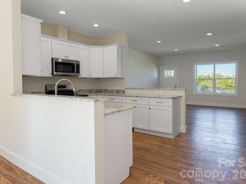 65 Greenwood Fields Drive, Asheville, NC 28804.  MLS# CAR4312948, YatesRealty ID 13633. 
