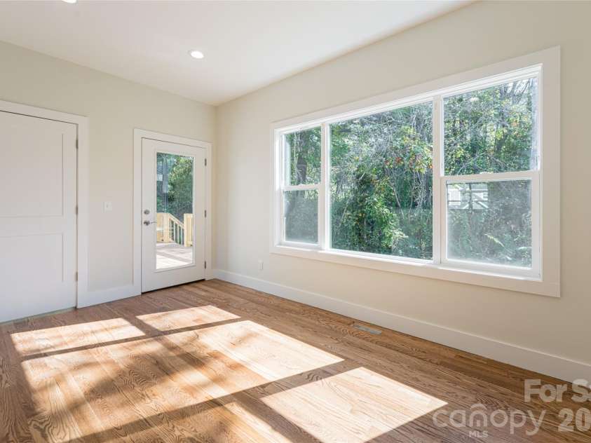 65 Greenwood Fields Drive, Asheville, NC 28804.  MLS# CAR4312948, YatesRealty ID 13633. 