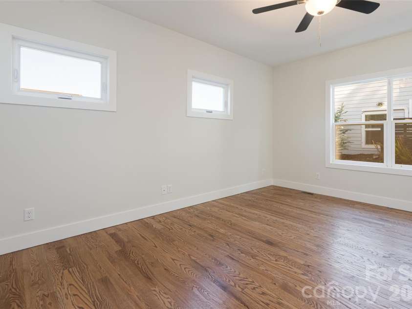 65 Greenwood Fields Drive, Asheville, NC 28804.  MLS# CAR4312948, YatesRealty ID 13633. 