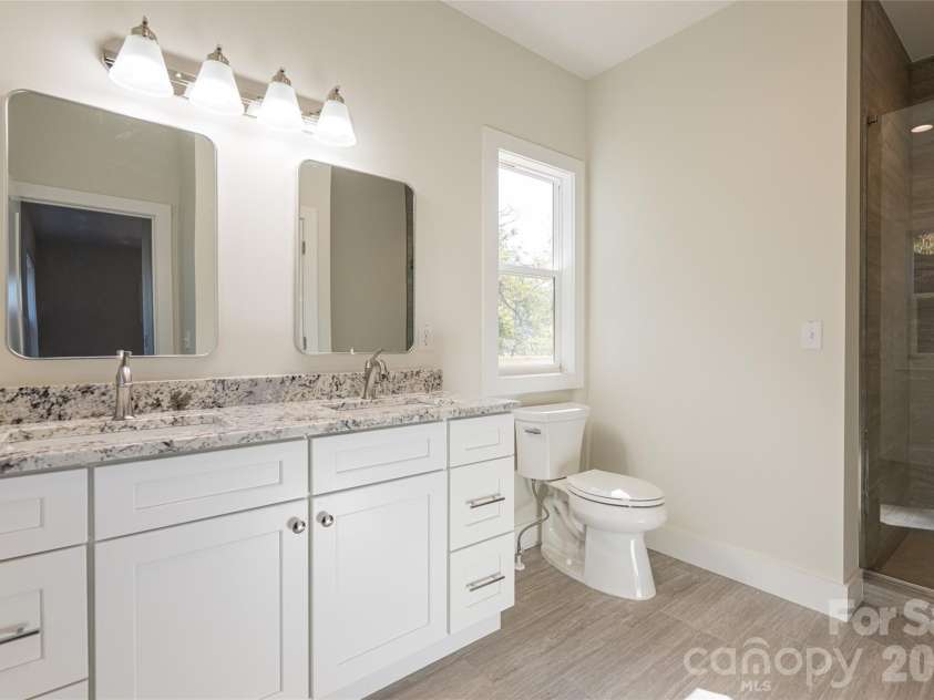 65 Greenwood Fields Drive, Asheville, NC 28804.  MLS# CAR4312948, YatesRealty ID 13633. 