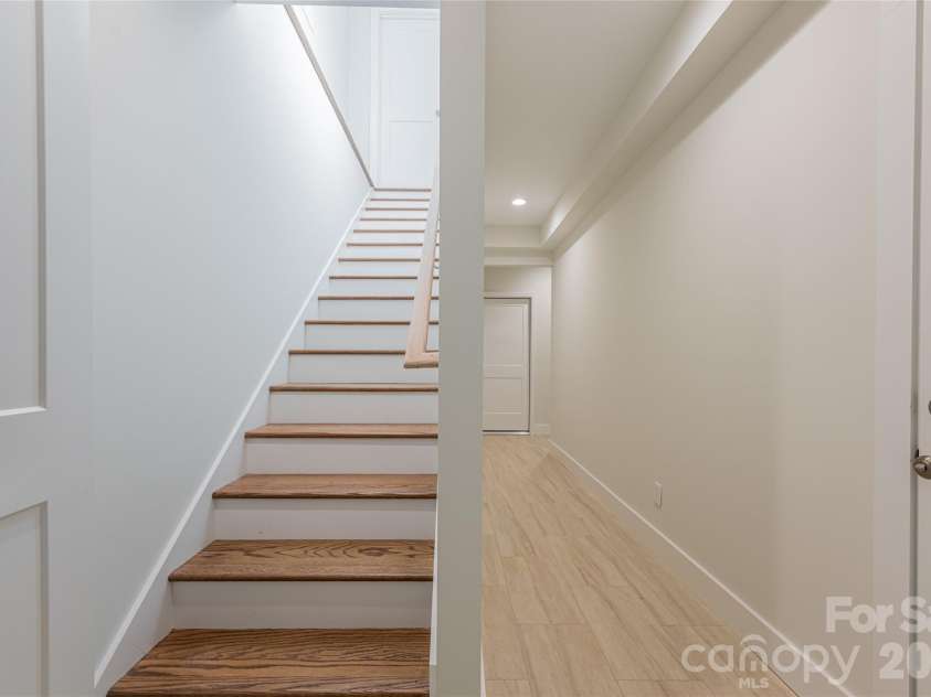 65 Greenwood Fields Drive, Asheville, NC 28804.  MLS# CAR4312948, YatesRealty ID 13633. 
