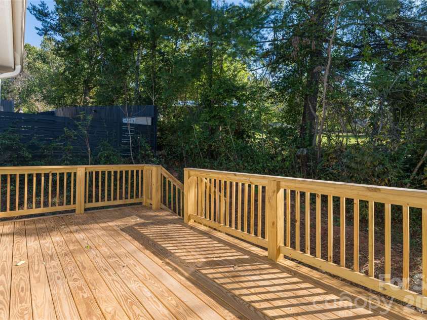 65 Greenwood Fields Drive, Asheville, NC 28804.  MLS# CAR4312948, YatesRealty ID 13633. 