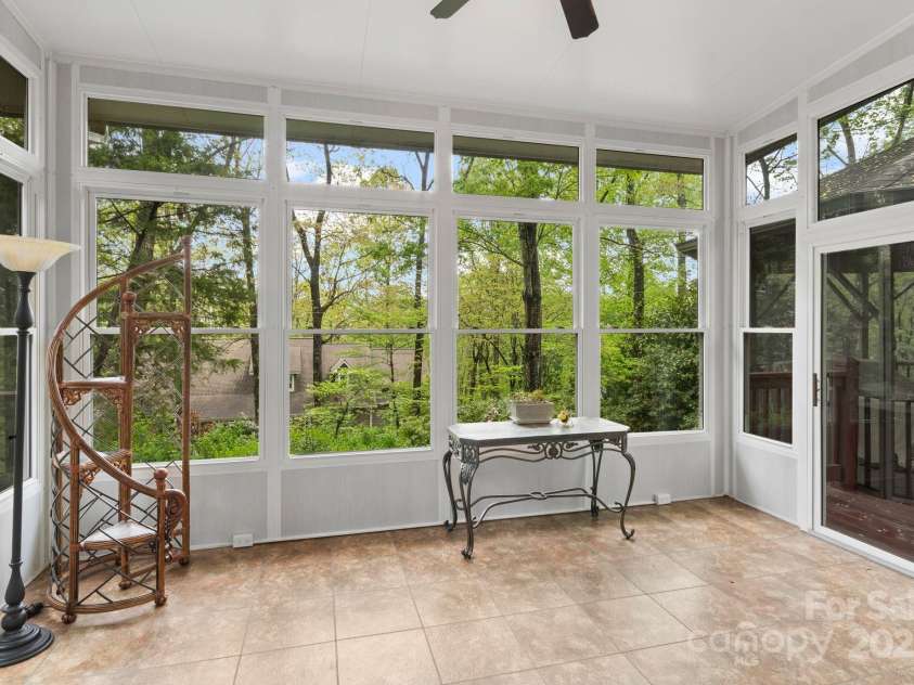 188 Echo Drive, Laurel Park, NC 28739.  MLS# CAR4245613, YatesRealty ID 13635. 