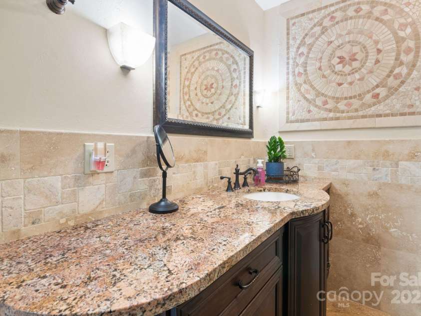 188 Echo Drive, Laurel Park, NC 28739.  MLS# CAR4245613, YatesRealty ID 13635. 