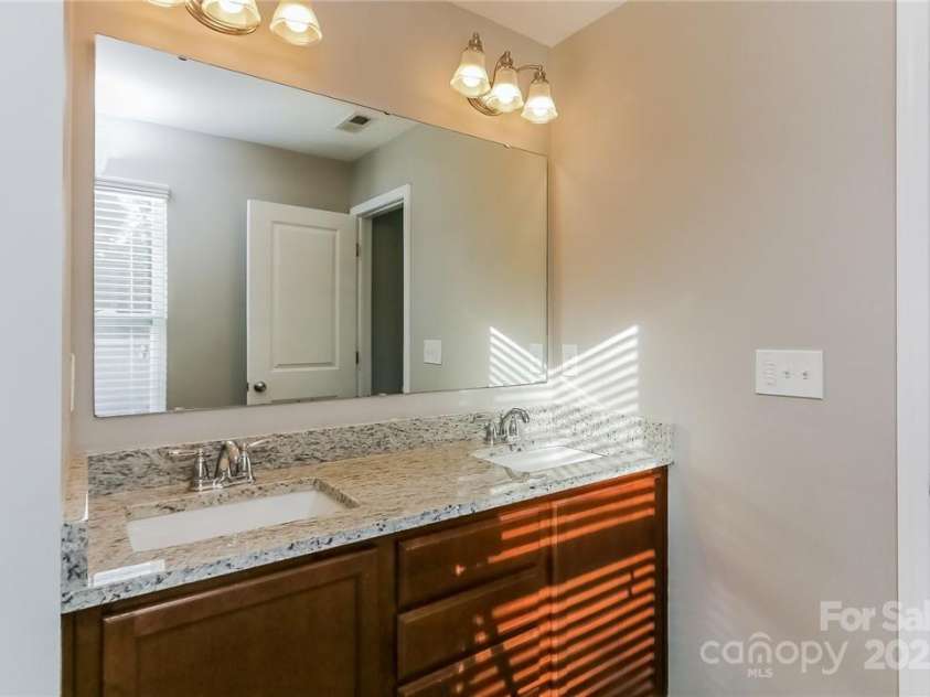 3948 Shasta Circle, Clover, SC 29710.  MLS# CAR4219765, YatesRealty ID 13636. 