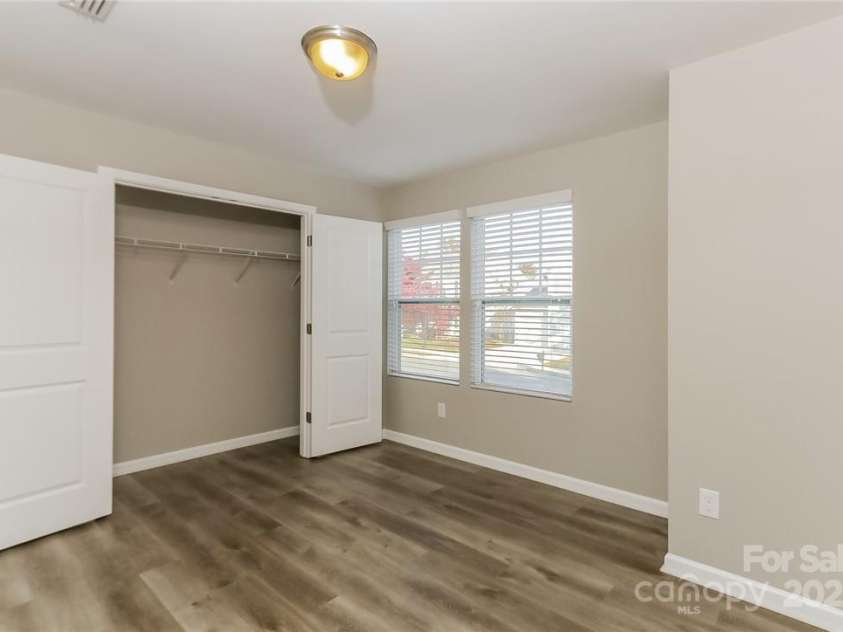 3948 Shasta Circle, Clover, SC 29710.  MLS# CAR4219765, YatesRealty ID 13636. 