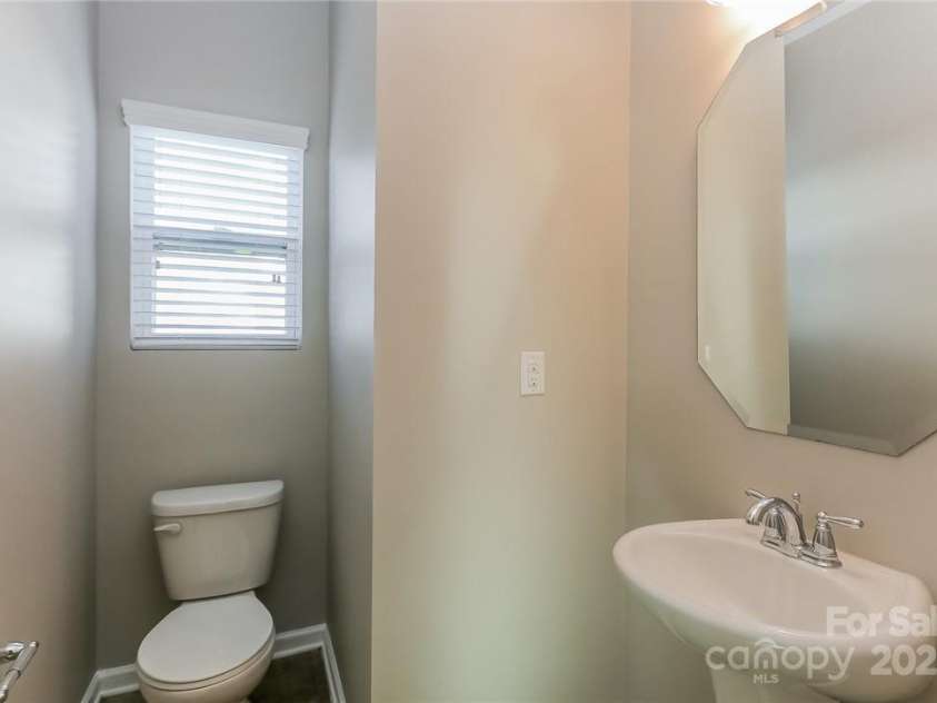 3948 Shasta Circle, Clover, SC 29710.  MLS# CAR4219765, YatesRealty ID 13636. 