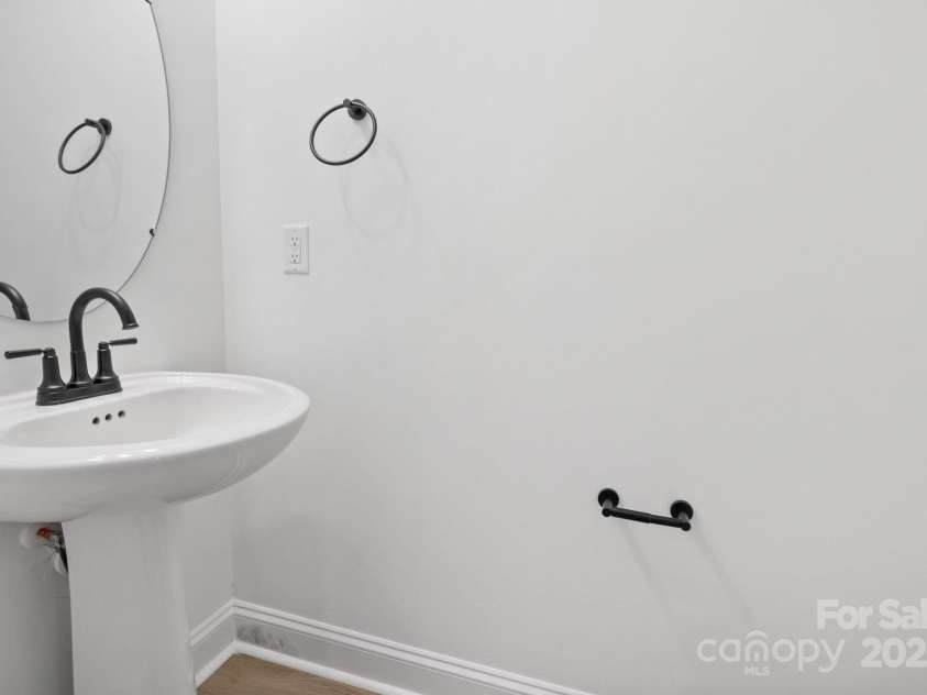 211 Rice Street, Landis, NC 28088.  MLS# CAR4230640, YatesRealty ID 13639. 