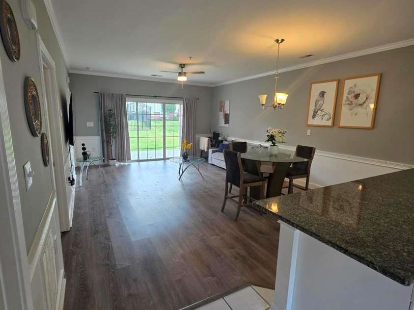 9016 Meadow Vista Drive, Charlotte, NC 28213.  MLS# CAR4314302, YatesRealty ID 13639. 