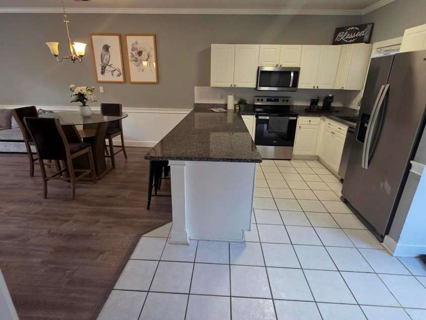 9016 Meadow Vista Drive, Charlotte, NC 28213.  MLS# CAR4314302, YatesRealty ID 13639. 
