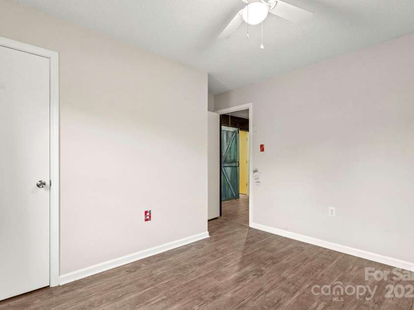 604 Cold Stream Circle, Chester, SC 29706.  MLS# CAR4321621, YatesRealty ID 13640. 