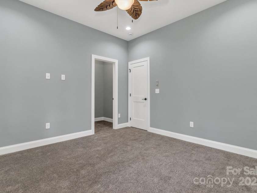 926 Settlers Trail, Mars Hill, NC 28754.  MLS# CAR4305867, YatesRealty ID 13643. 